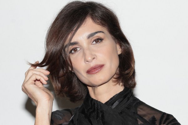 Del bixie de Paz Vega al largo con mechas de Penélope Cruz,  los cortes de pelo que copiarán a las españolas en 2024