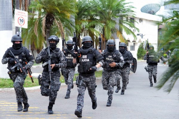 Estado de guerra en las calles de Ecuador: operaciones militares intentan neutralizar a más de 20 grupos narcos