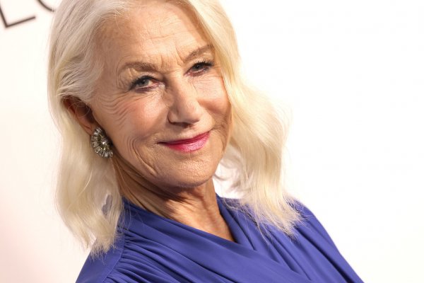 El entrenamiento que Helen Mirren comparte con el rey Carlos III para llegar a los 100 años