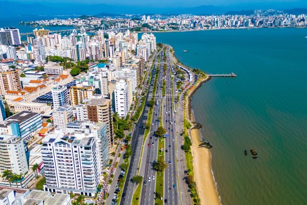 Florianópolis: preferida por turistas argentinos que esperaron hasta diciembre para elegir sus vacaciones