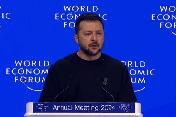 Zelensky: Putin no cambiará, nosotros tenemos que cambiar