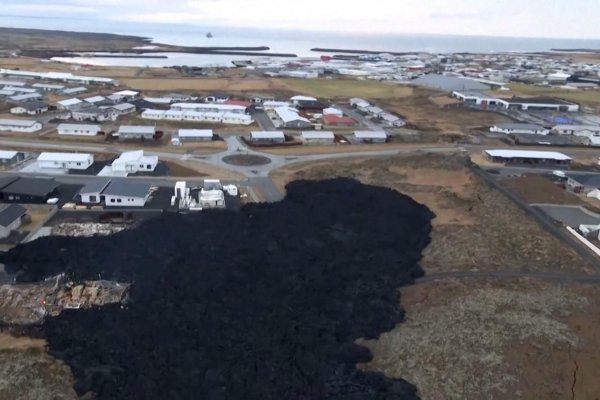 Imágenes aéreas muestran los daños ocasionados por la lava en Islandia