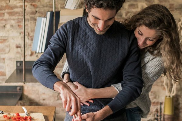 Manual de la cena infalible: qué comer, a qué hora y cómo para dormir bien y perder peso