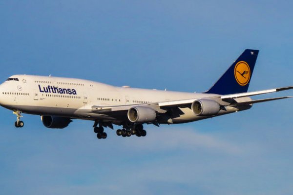 Lufthansa cancela algunas rutas de primavera por problemas en los motores