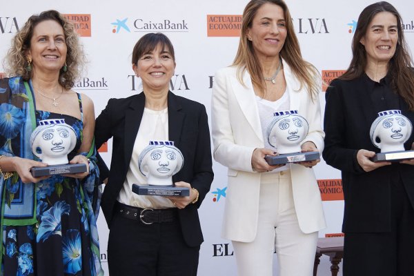 TELVA y Actualidad Económica  premian a las mujeres empresarias en Baleares: