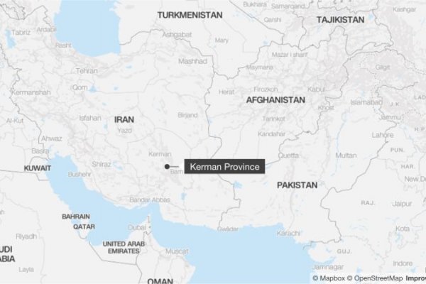 Un hombre mata a 12 familiares en un raro tiroteo masivo en Irán, dicen los medios estatales