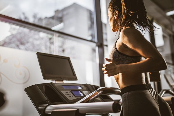 El error que estás cometiendo en el gimnasio y que te impide perder grasa