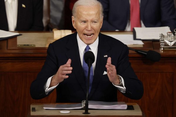 ¿Qué dijo Biden sobre Ucrania, Medio Oriente e inmigración en su discurso? Una experta lo analiza