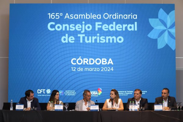 Scioli y Yanina Martínez encabezaron la primera reunión del año del Consejo Federal de Turismo