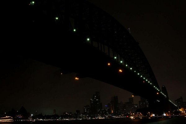 La hora del planeta: el mundo apaga las luces contra el cambio climático