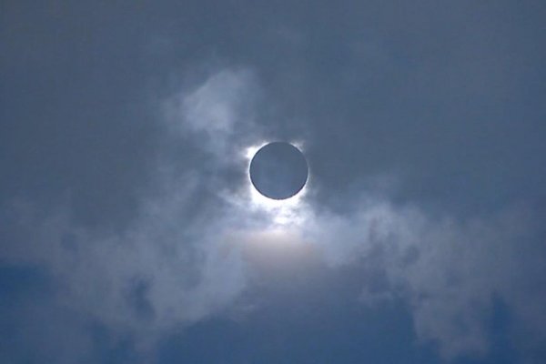 Exastronauta de la NASA habla sobre el eclipse total del 8 de abril