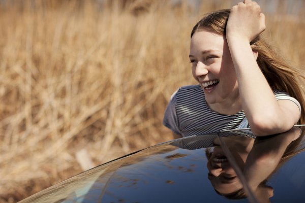 5 actitudes que comparten las personas más felices del mundo, según el psiquiatra Enrique Rojas