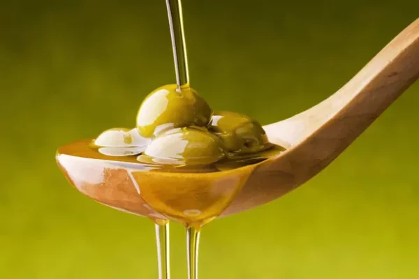 La ANMAT prohibió la venta de un aceite de oliva