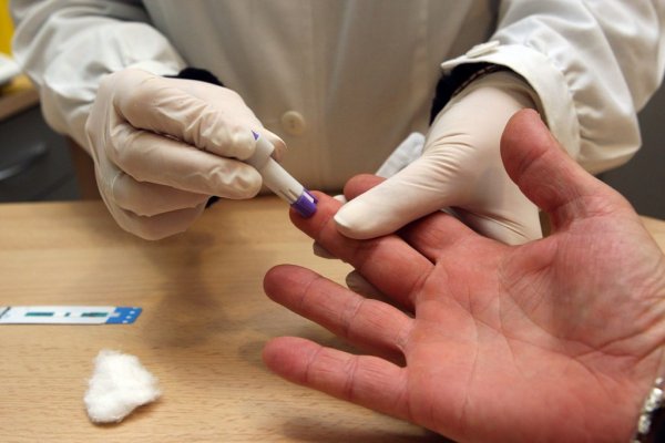 Corrientes: la Cruz Roja realiza testeos rápidos de VIH/Sida