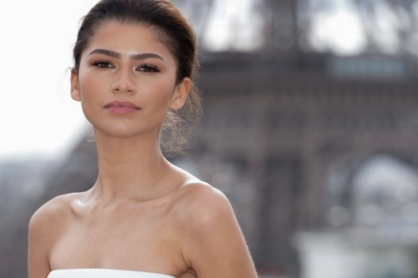 Adiós Samba, Zendaya tiene las zapatillas que serán la gran tendencia en otoño 2024