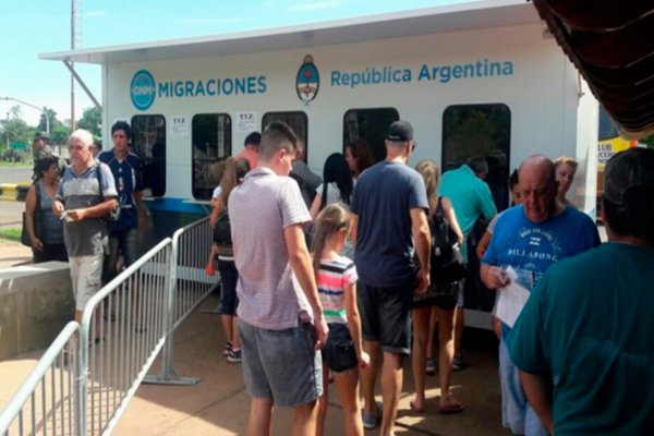 Cierre de Migraciones en Libres: personas deberán viajar hasta Corrientes para hacer gestiones