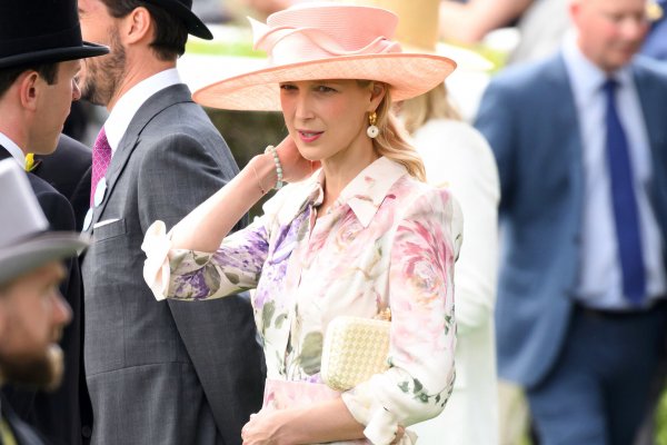 He estado en Ascot y este es el vestido que las invitadas más elegantes han llevado este año