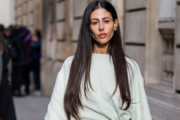 Las invitadas más elegantes de España compran vestidos vintage