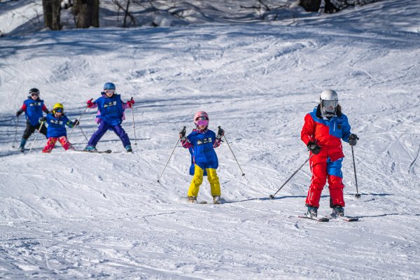 Gran comienzo de vacaciones de invierno: más de 5000 personas esquiaron ayer en Chapelco