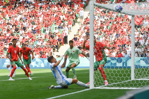 Juegos Olímpicos: Argentina empató agónicamente ante Marruecos en el debut