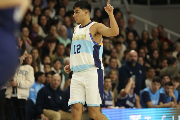 El jugador de San Martín Corrientes, Franco Mendez, disputó un amistoso con la Selección Argentina