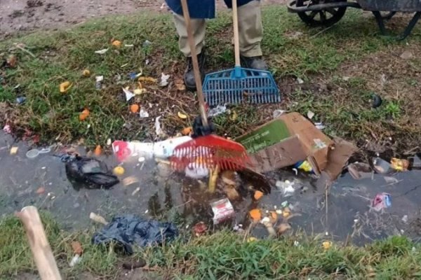 Debido a las intensas lluvias y anegamientos piden no sacar hoy la basura