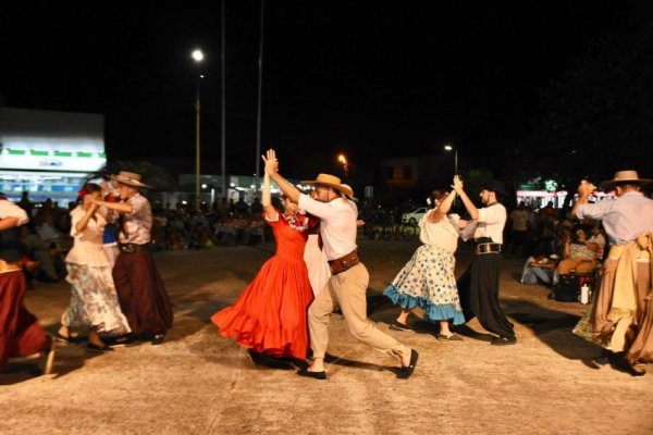 Fin de semana con propuesta de música electrónica, peña y gastronomía en Corrientes