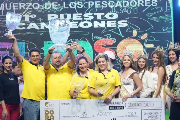 Un equipo misionero ganó en la Pesca del Dorado, que ya sueña con su 60.ª edición