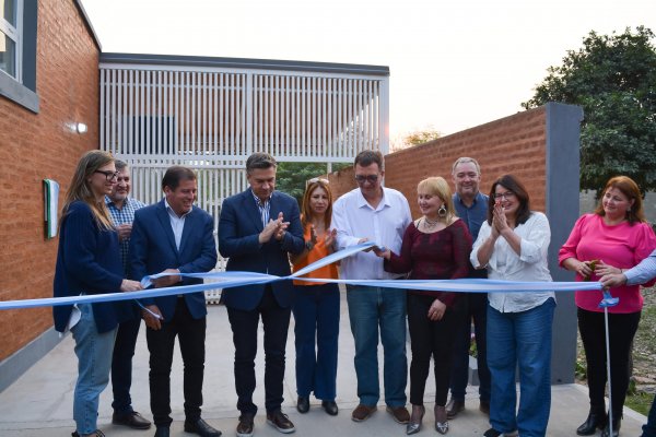 Presidencia Roca: Zdero inauguró un Centro de Desarrollo Infantil