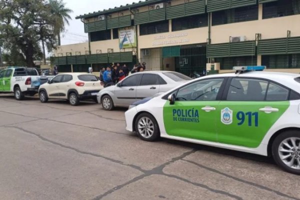 Corrientes: un alumno habría ingresado con un arma de fuego