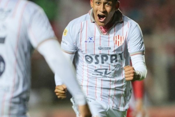 Unión goleó a Argentinos Juniors y no le pierde pisada a Huracán