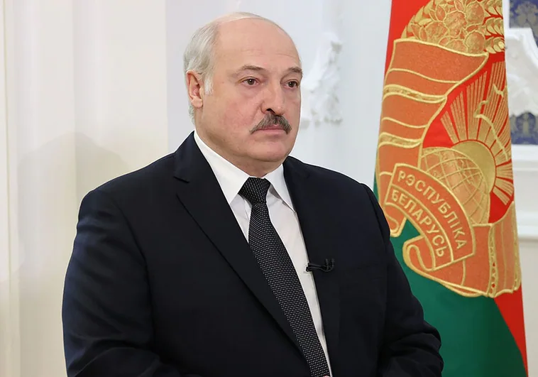 Lukashenko amenaza a Polonia con más olas de refugiados