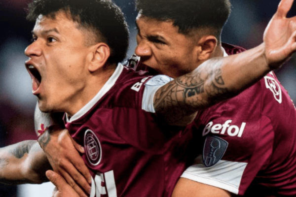 Lanús goleó a Liga de Quito y está en los cuartos de final de la Copa Sudamericana