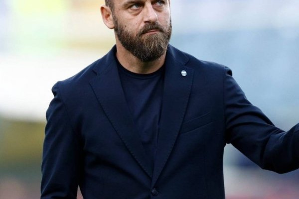 La opinión de De Rossi sobre la continuidad de Dybala en la Roma