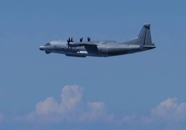 Japón denuncia la primera incursión de un avión espía chino en su espacio aéreo