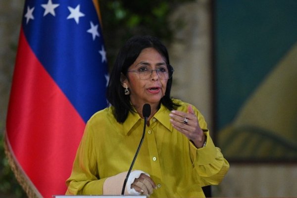 La otra cara del poder: Delcy Rodríguez y el control del petróleo en Venezuela