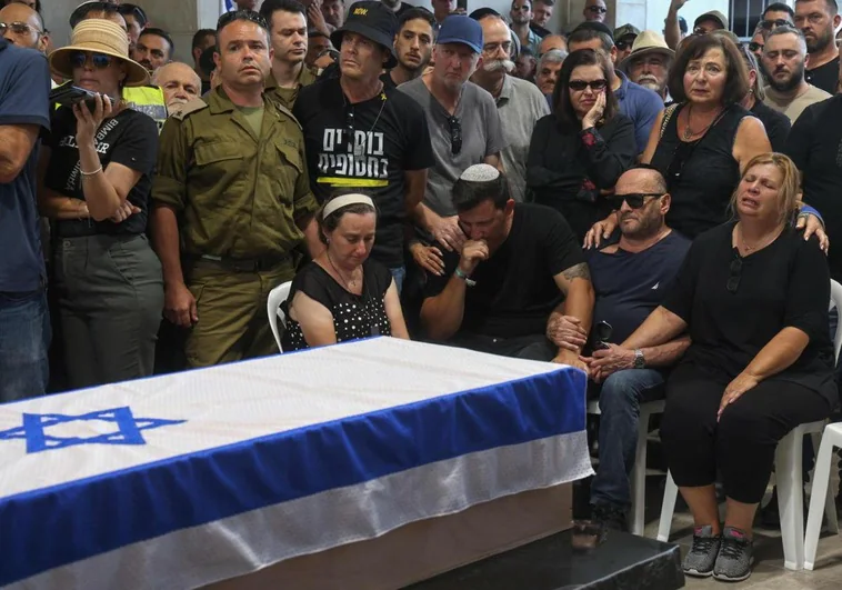 La autopsia revela que los seis rehenes fueron asesinados a quemarropa poco antes de que los encontrara el ejército israelí