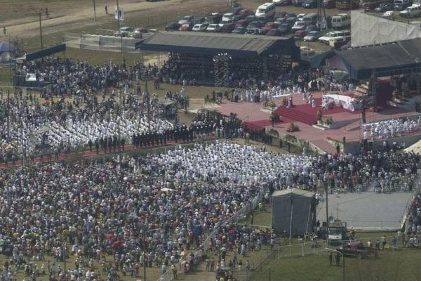 A 20 años del Congreso Eucarístico Nacional, evento que unió a más de 200 mil fieles en Corrientes