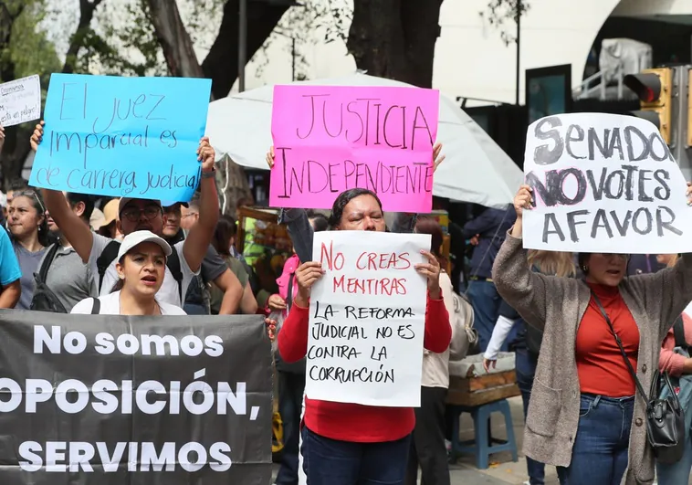 Crecen las presiones para sacar adelante la reforma judicial de López Obrador, para la que le falta un voto