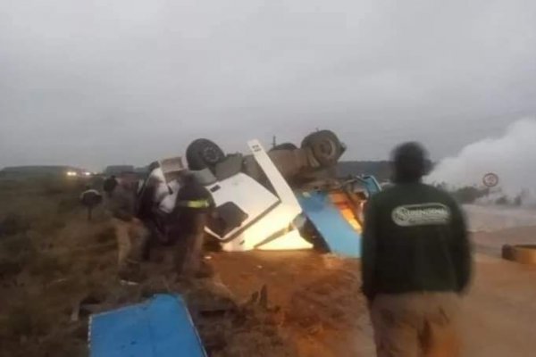 Impactante siniestro vial: más de 24 horas para retirar el cuerpo de un camionero en la ruta 14