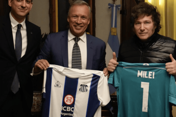 Javier Milei recibió a Andrés Fassi, presidente de Talleres