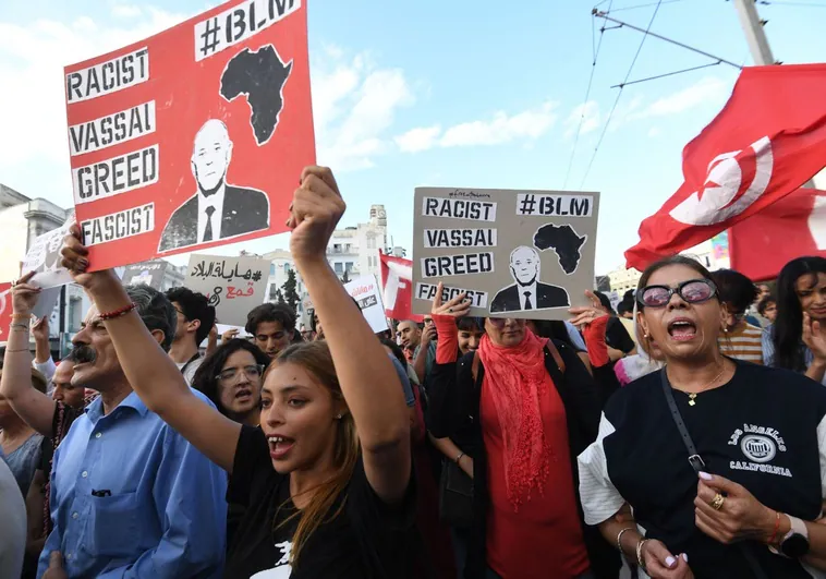 Túnez encara unas elecciones envuelto en detenciones a opositores y protestas