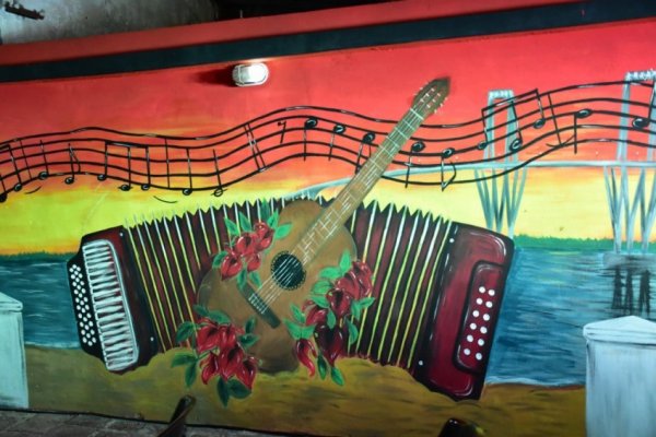 Corrientes tiene un nuevo mural en honor a la música local: “El Templo Cultural del Chamamé”