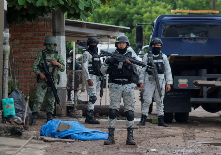 El cártel de Jalisco busca desplazar al de Sinaloa y provoca un baño de sangre