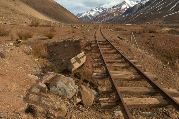 Buscan conservar el patrimonio del Ferrocarril Trasandino