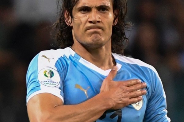 La sorpresiva decisión de la Selección Uruguaya con Cavani