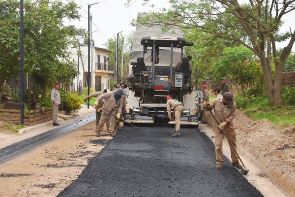 Se pavimentó, con asfalto caliente, 14 cuadras del barrio Concepción