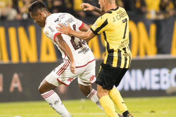 Peñarol dio el batacazo vs. Flamengo y está en semifinales de Copa Libertadores