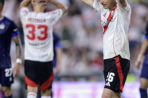 Talleres dio el golpe en el Monumental y le ganó a River