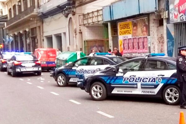 Malestar en la Policía Federal en Rosario: están mal pagas, hacinadas y maltratadas